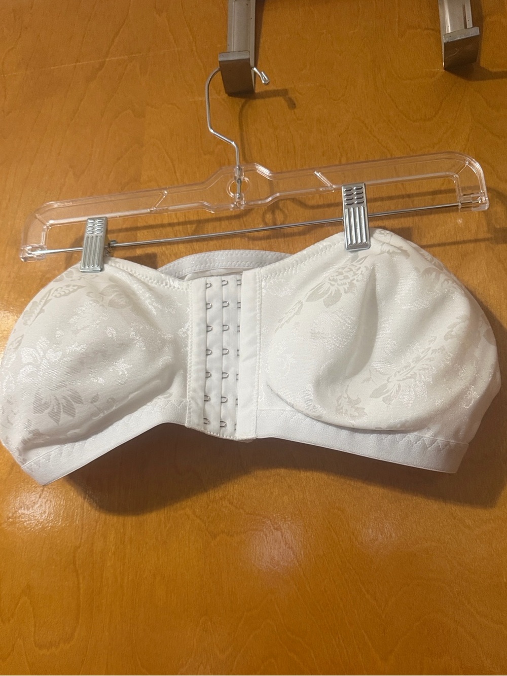 Pristine White Strapless Bra